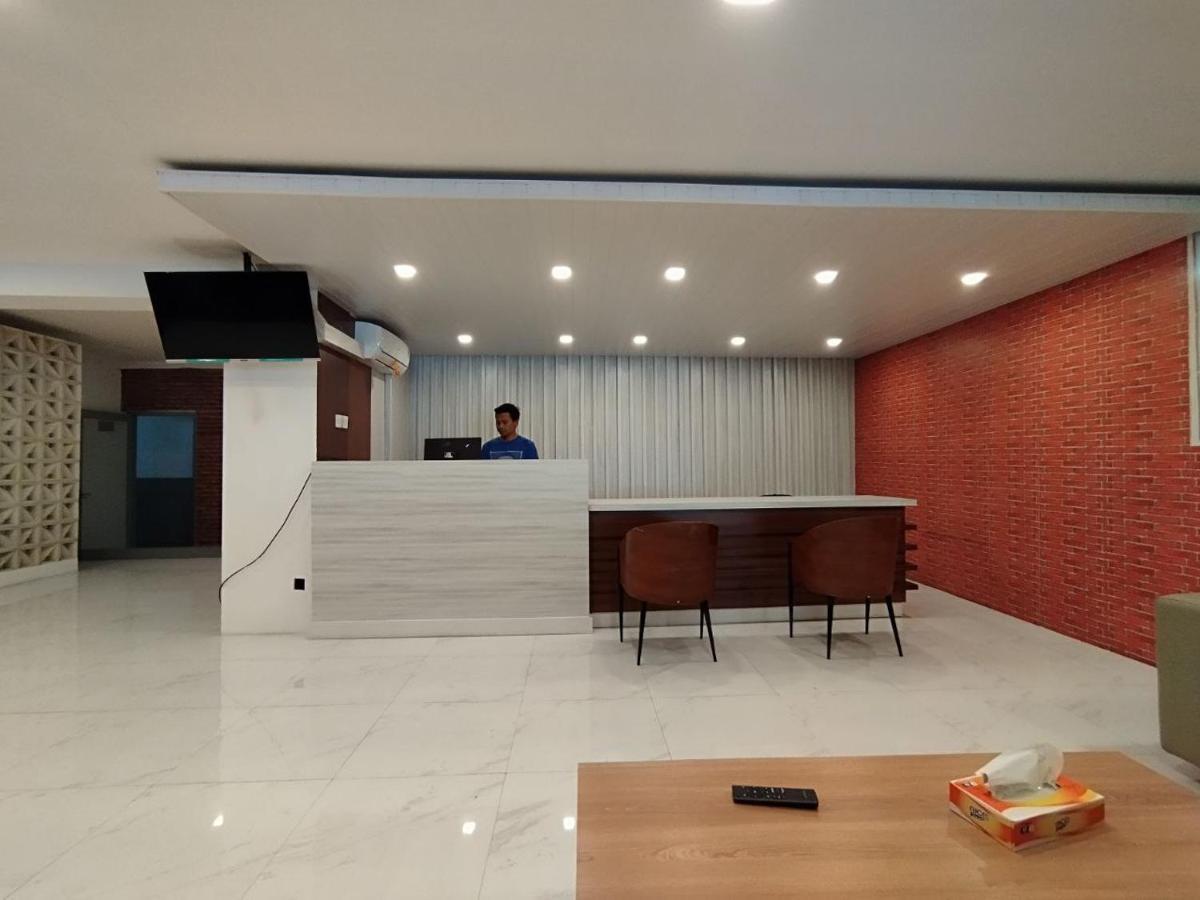 Hotel Syariah Selamat Sukabumi Dış mekan fotoğraf